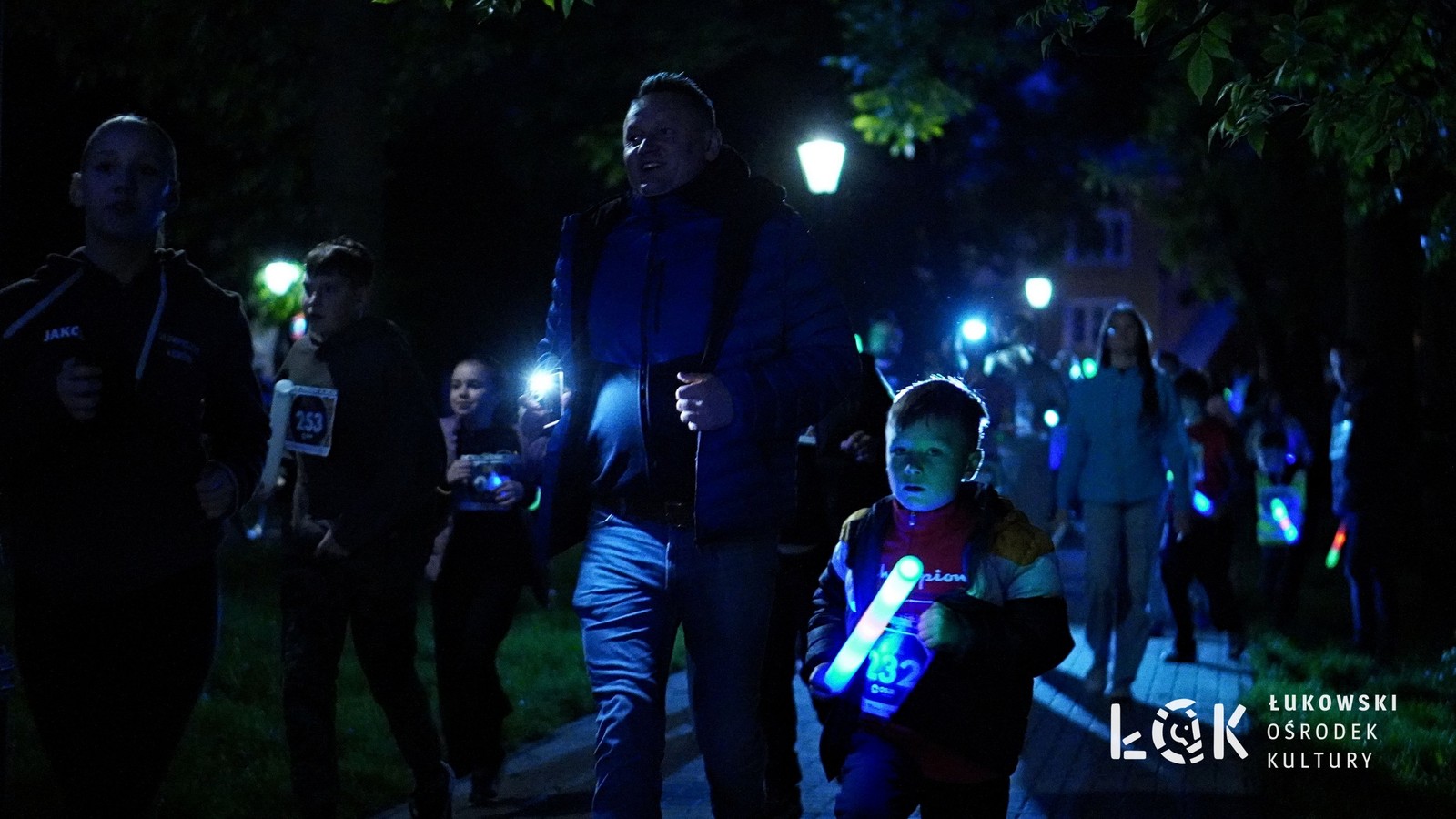 Lasery oraz ledy zamiast ognia i pochodni